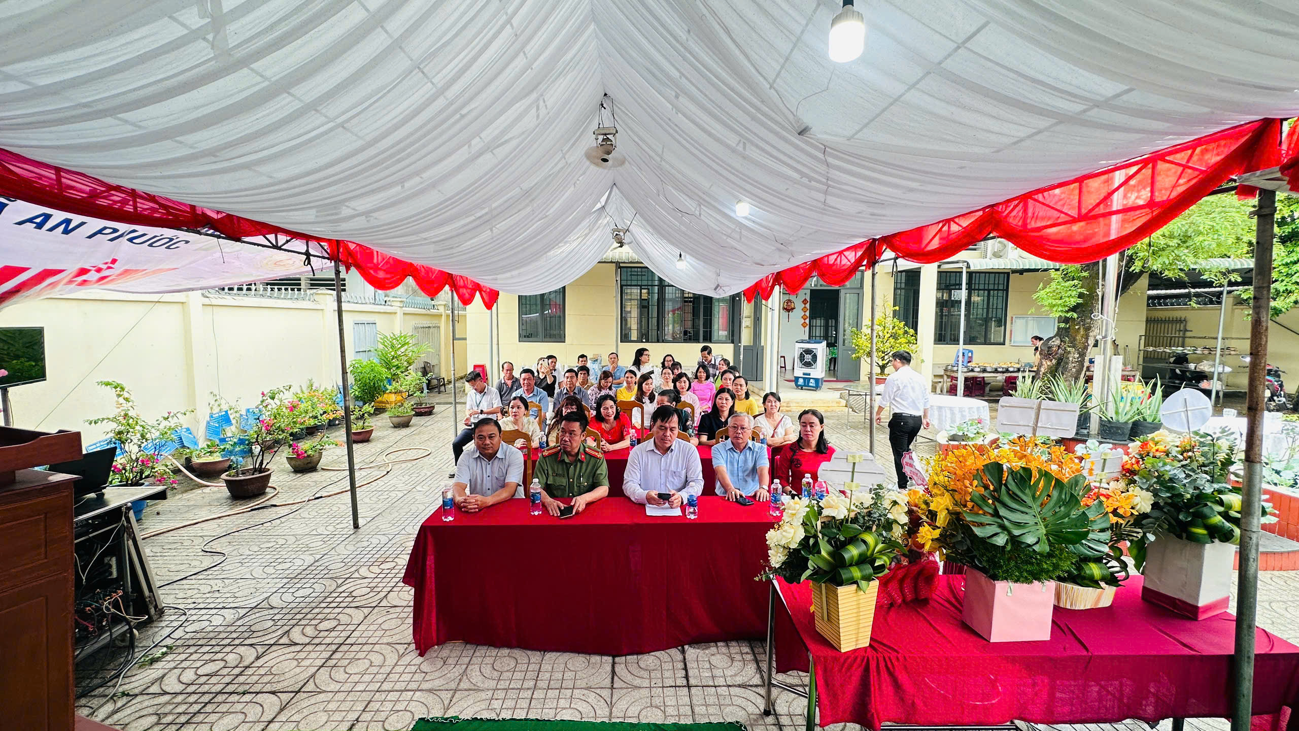 z7568279357189 7d471aa325378ab0be16433445de4a5a