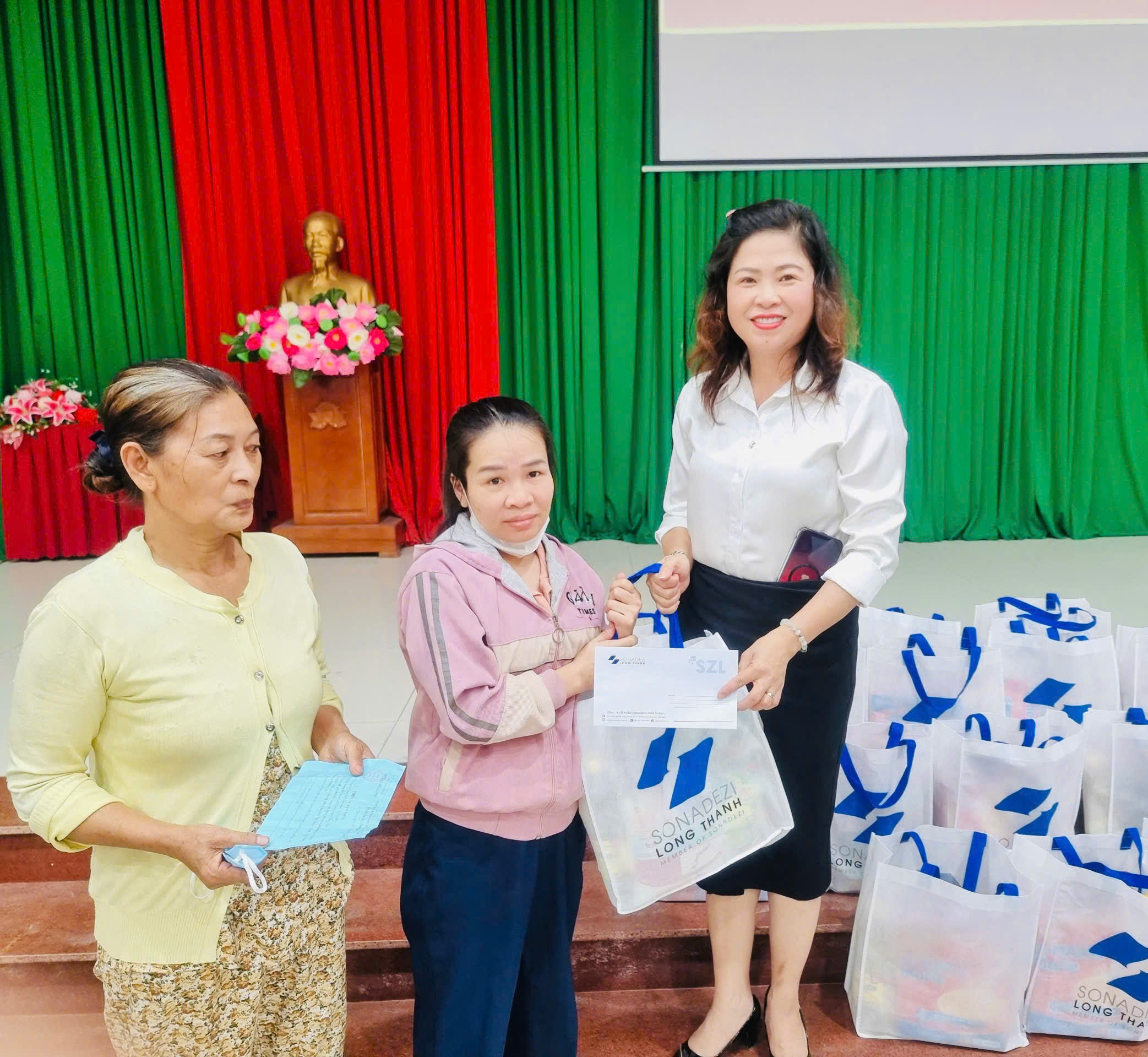 z7504101149560 ed6c59c59b3250e4a1cc80c1399ede6d