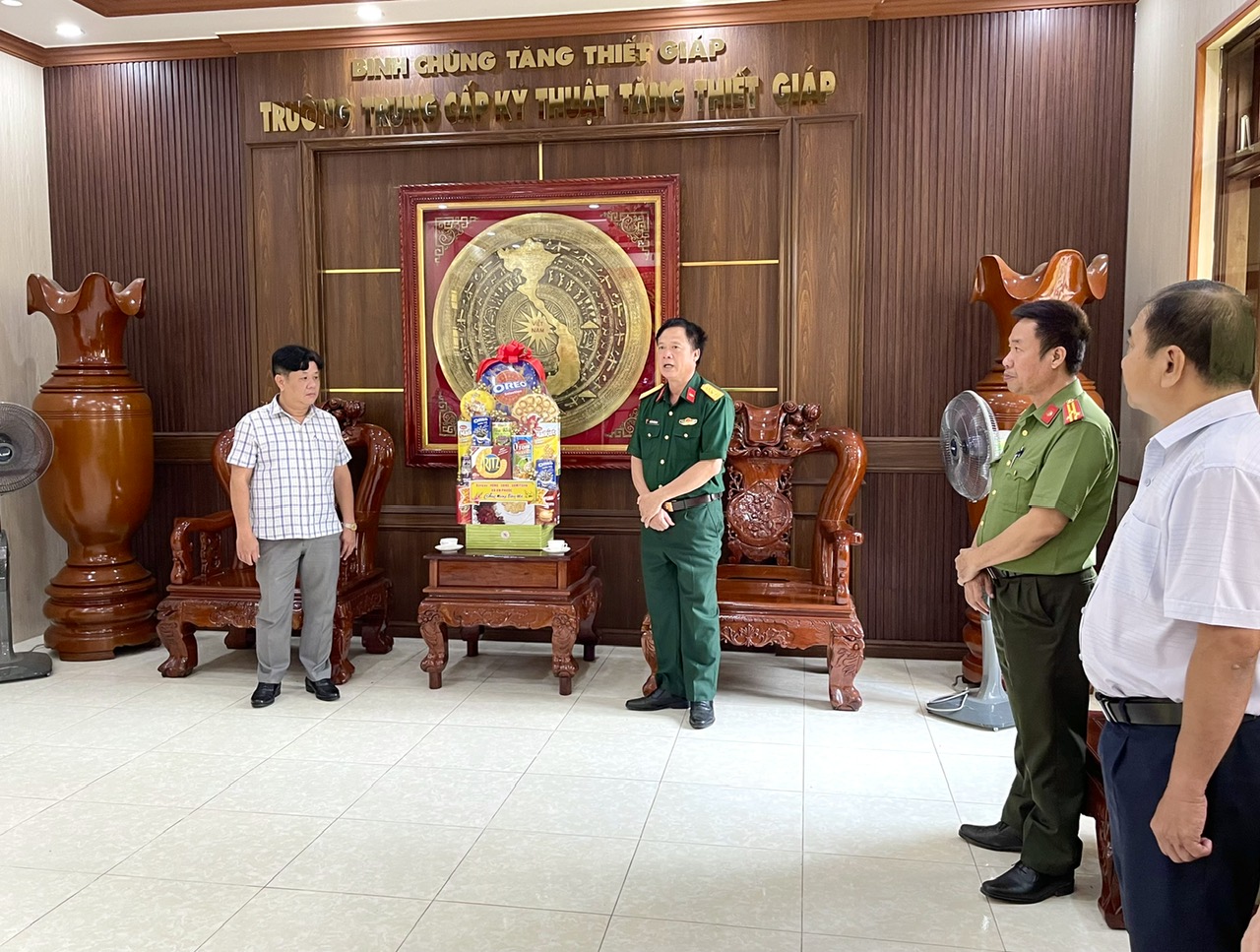 z7517599650502 89ae06fed7ed4425b1ab0bb352ebd20e