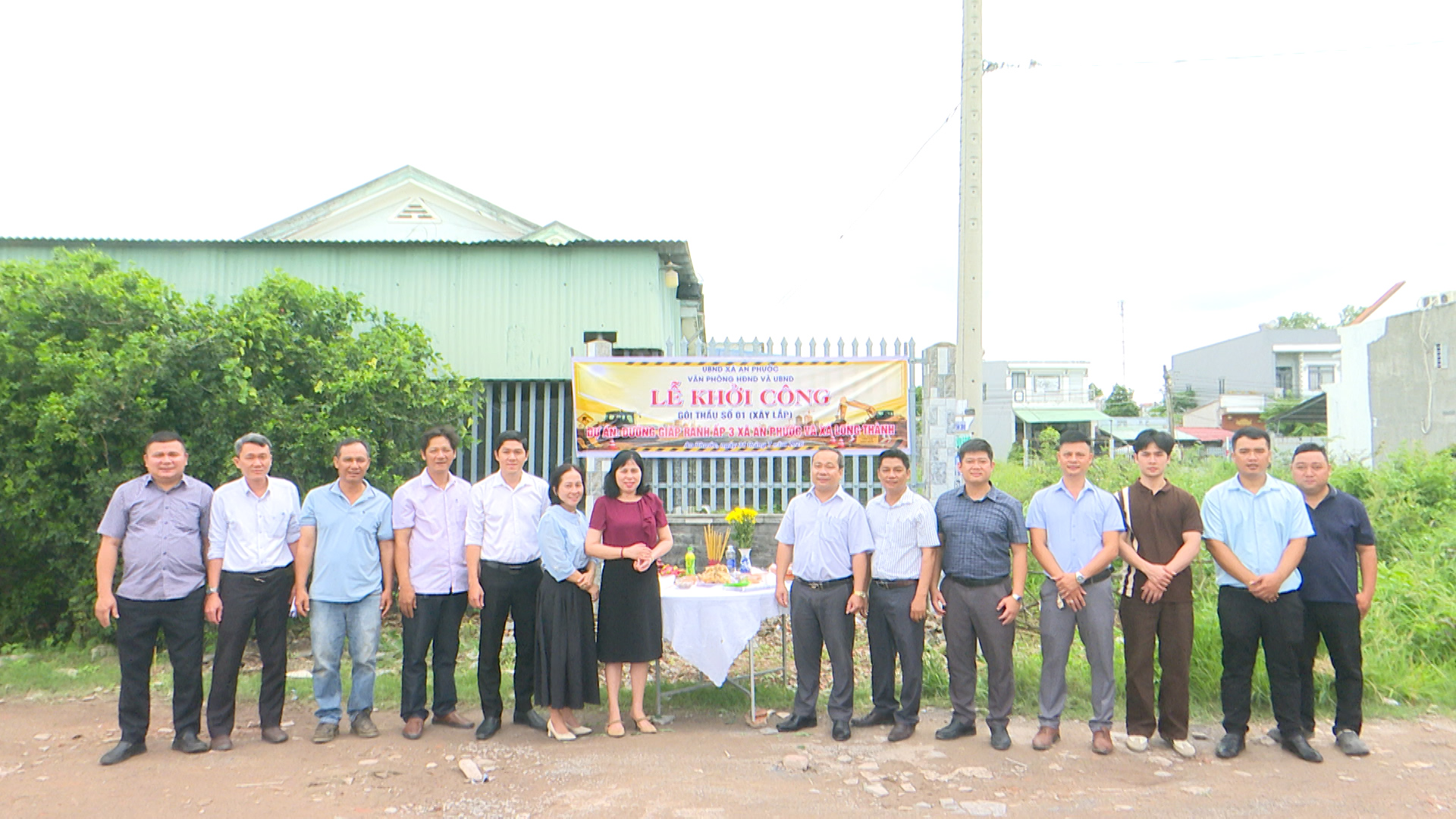 Toàn cảnh lễ khởi công