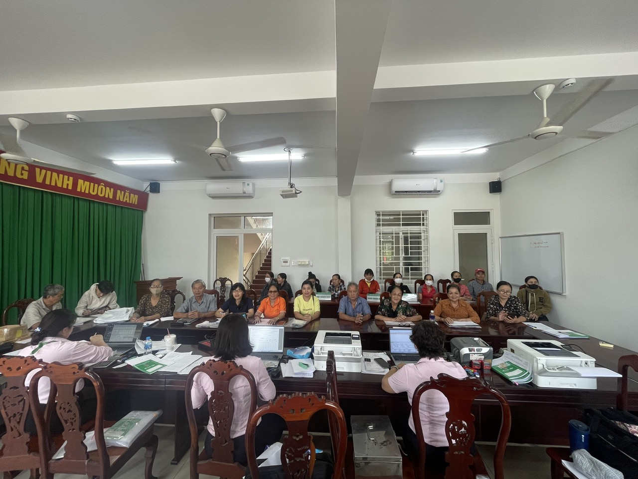CHƯƠNG TRÌNH HỌC SINH, SINH VIÊN CÓ HOÀN CẢNH KHÓ KHĂN   TIẾP SỨC ĐẾN TRƯỜNG, CHẮP CÁNH ƯỚC MƠ